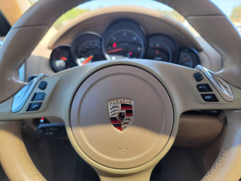 2014 Porsche Cayenne Platinum Diesel