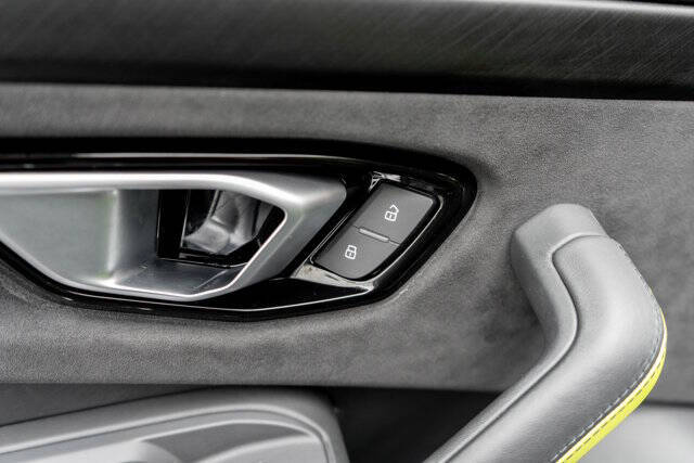 2021 Lamborghini Urus
