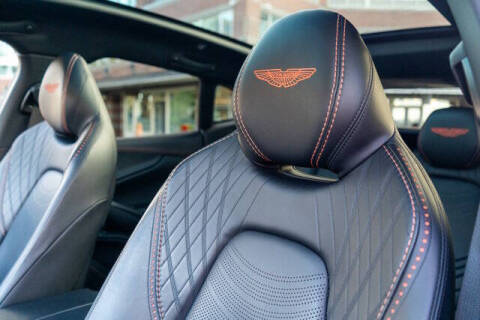 2022 Aston Martin DBX