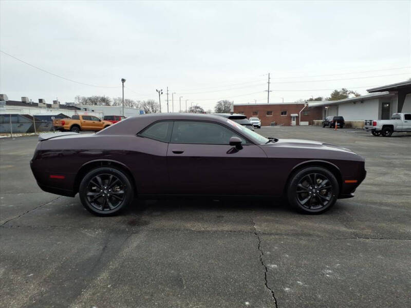 2022 Dodge Challenger SXT