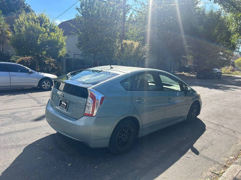 2015 Toyota Prius Two