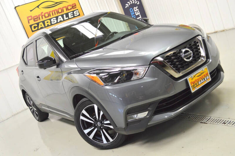 2020 Nissan Kicks SR