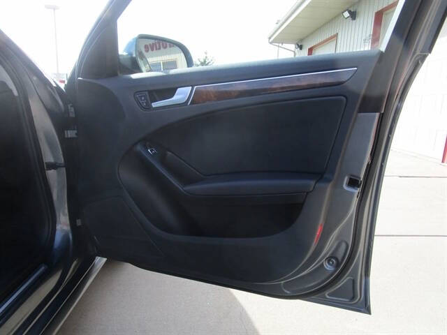 2014 Audi A4 2.0T quattro Premium Plus