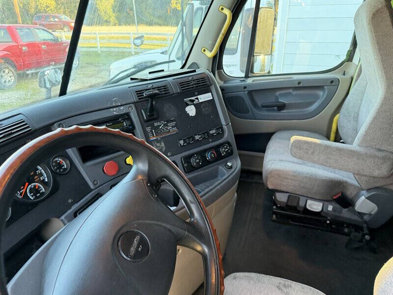 2017 Freightliner Cascadia