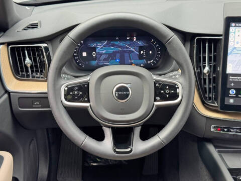 2026 Volvo XC60 B5 Core