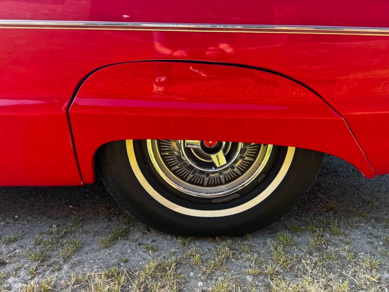 1964 Ford Thunderbird
