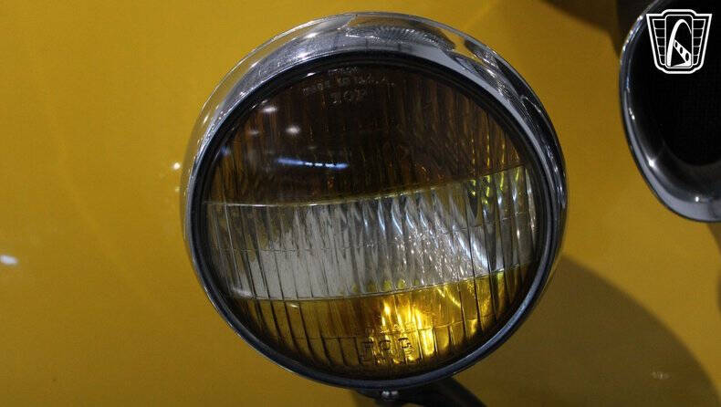 1935 Ford Deluxe