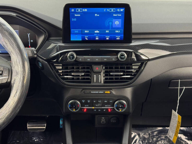 2024 Ford Escape Hybrid ST-Line Select