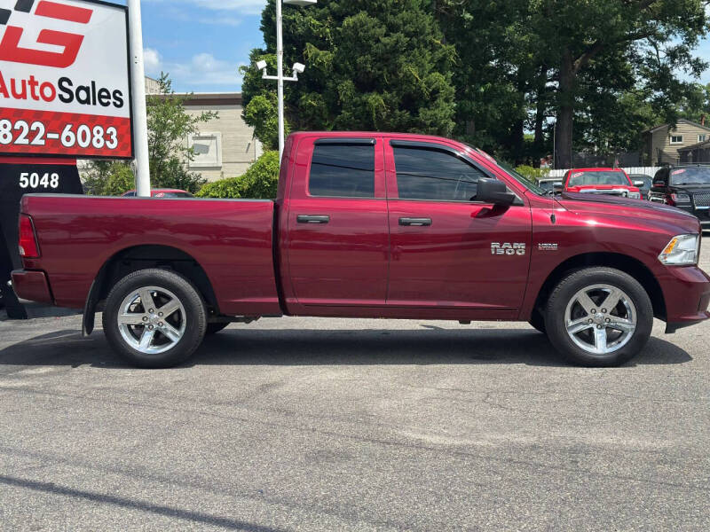 2017 RAM 1500 Express