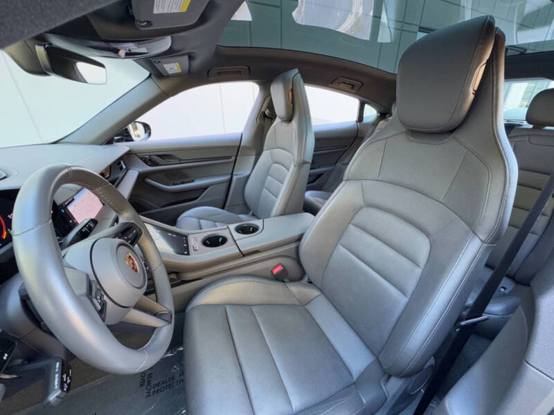 2020 Porsche Taycan 4S