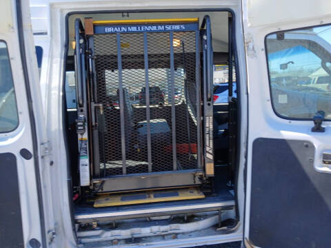 2006 Ford E-Series E-250