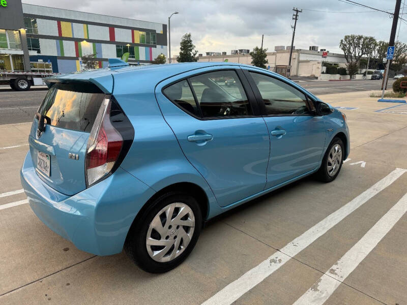 2015 Toyota Prius c Four