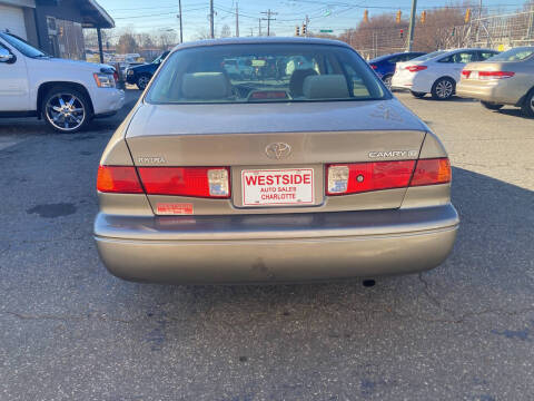 2001 Toyota Camry LE