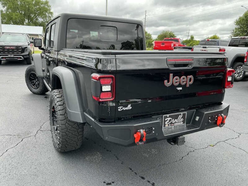 2022 Jeep Gladiator Mojave