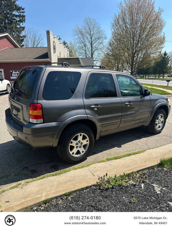 2005 Ford Escape Limited