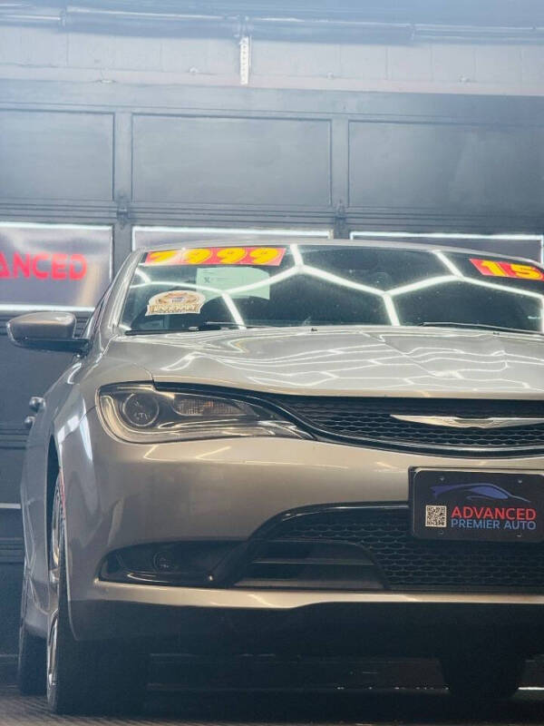 2015 Chrysler 200 S