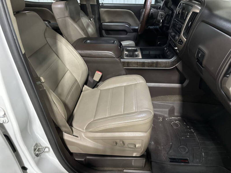 2015 GMC Sierra 2500HD Denali