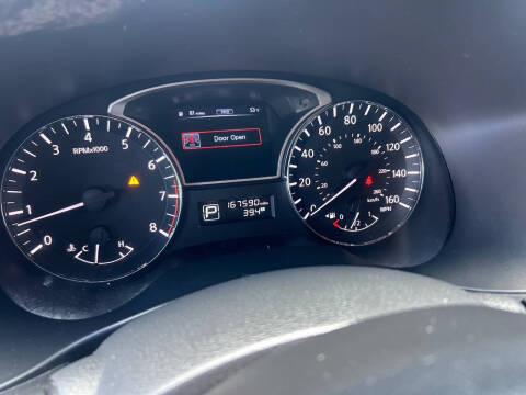 2014 Nissan Pathfinder SL