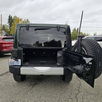 2011 Jeep Wrangler Unlimited Sahara