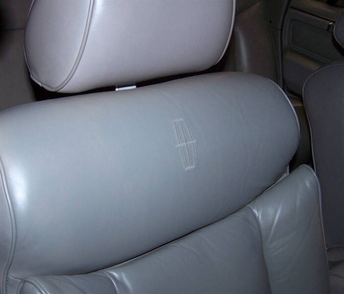 1988 Lincoln Town Car Signature