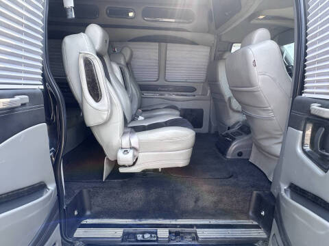 2016 GMC Savana 2500