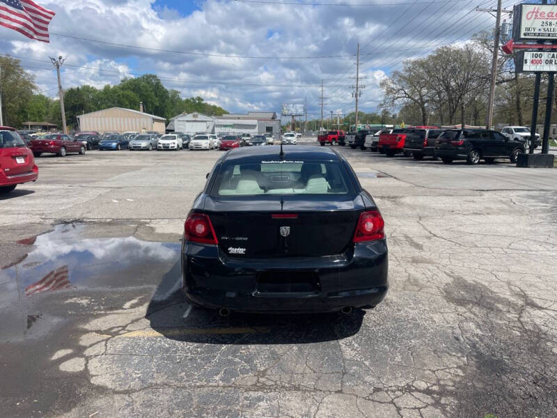 2011 Dodge Avenger Express