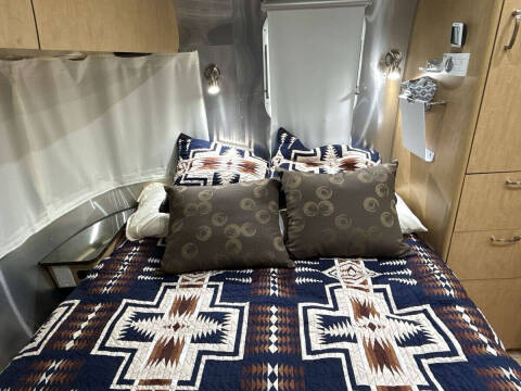 2017 Airstream Flying Cloud