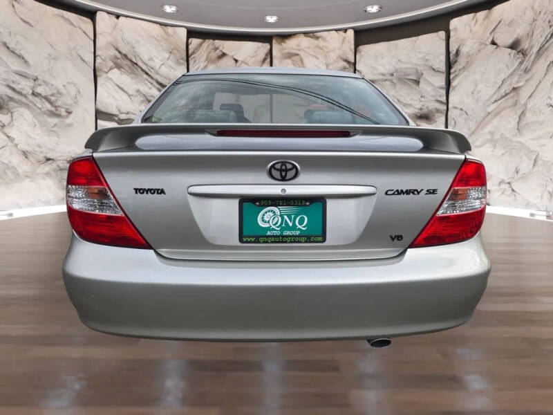 2003 Toyota Camry SE V6