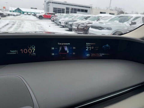 2024 Lincoln Nautilus Hybrid Premiere