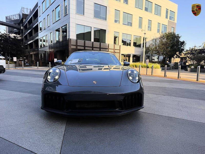 2026 Porsche 911