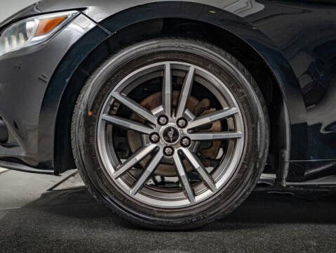 2017 Ford Mustang EcoBoost Premium