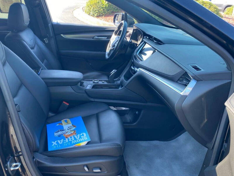 2023 Cadillac XT5 Luxury
