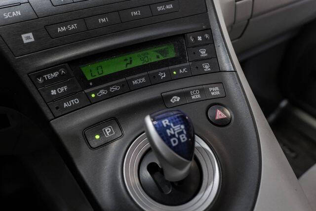 2010 Toyota Prius II