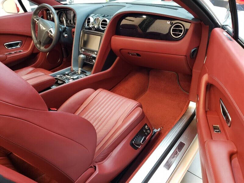 2018 Bentley Continental 9
