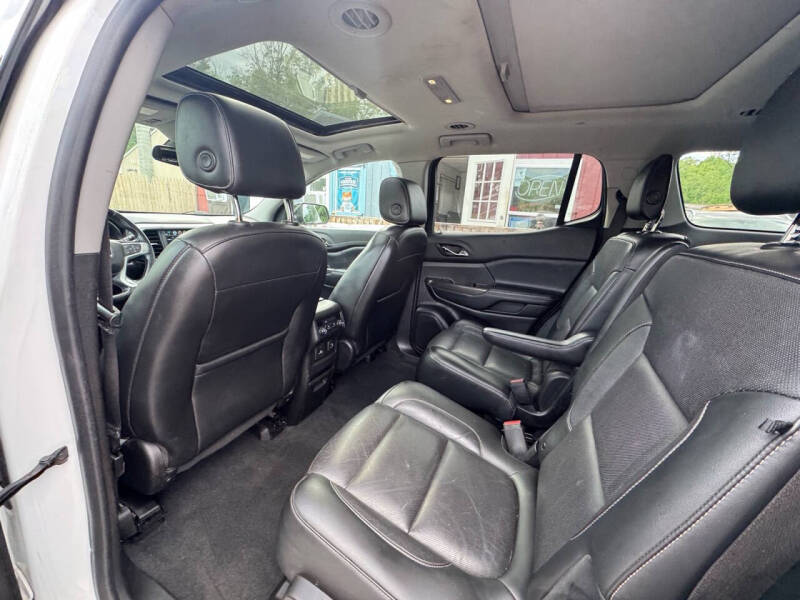2019 GMC Acadia SLT-1