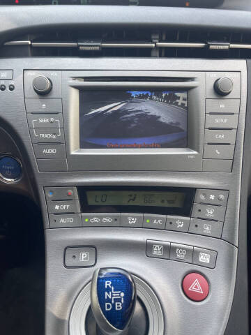 2015 Toyota Prius Three