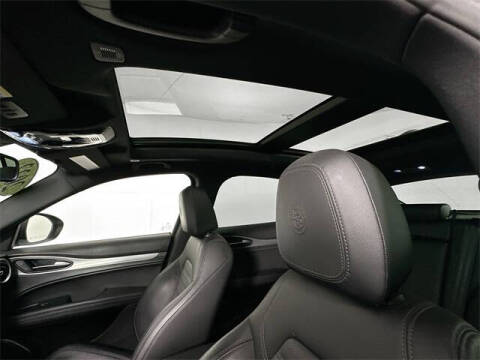 2022 Alfa Romeo Stelvio Veloce