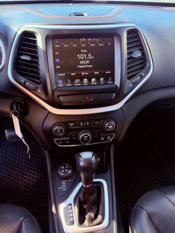 2015 Jeep Cherokee Trailhawk