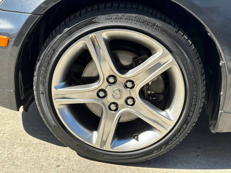 2002 Lexus IS 300 SportCross