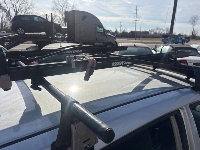 2010 Nissan Versa 1.8 S