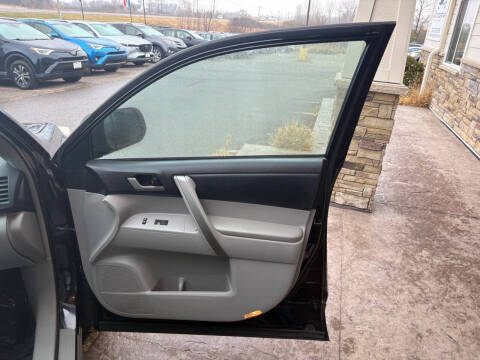 2013 Toyota Highlander SE