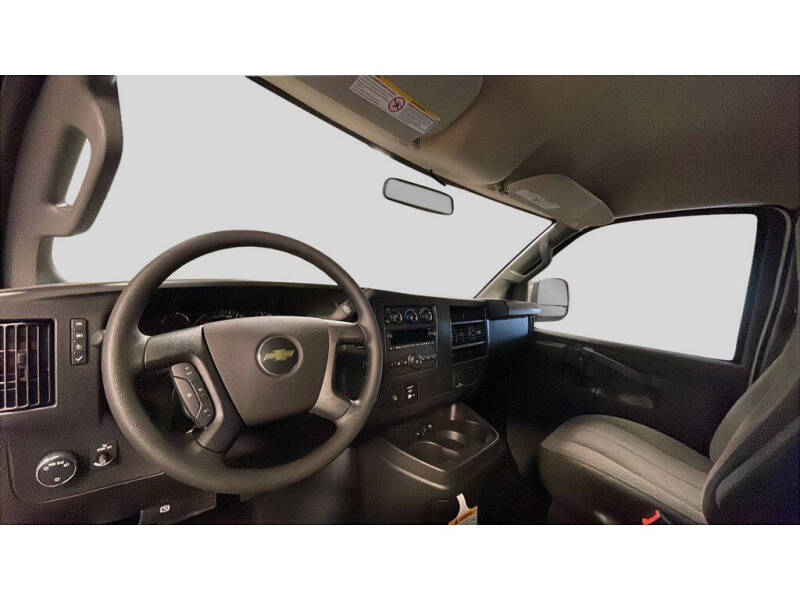 2026 Chevrolet Express 3500