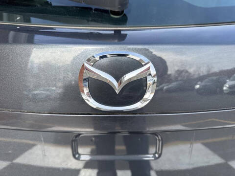 2015 Mazda MAZDA3 i Sport