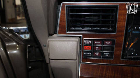 1989 Lincoln Town Car