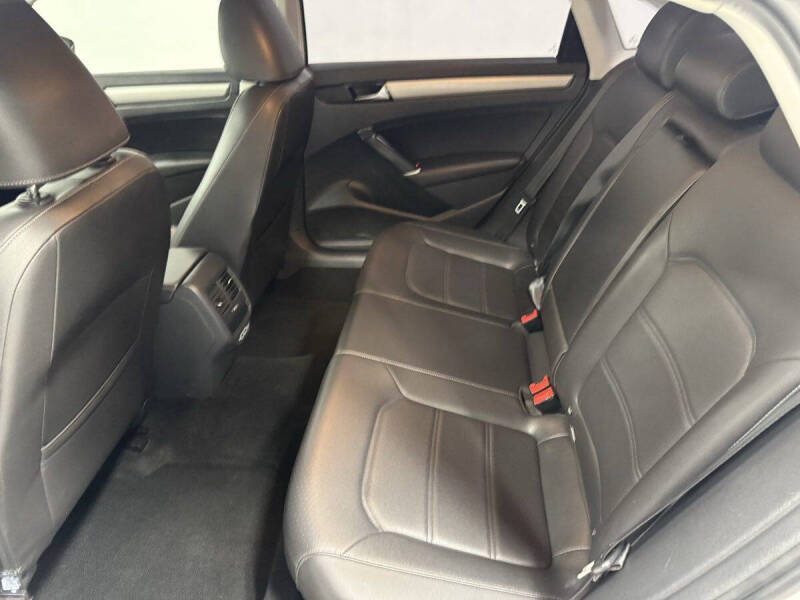 2020 Volkswagen Passat SE