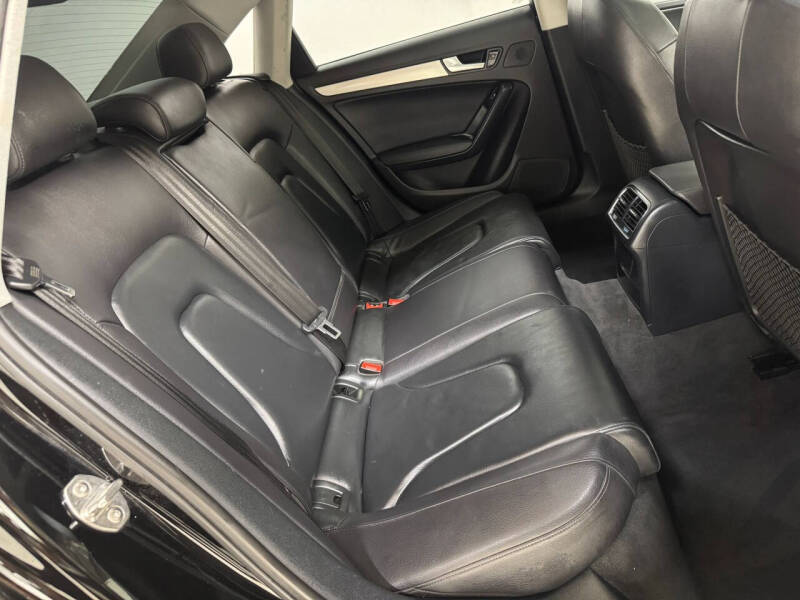 2016 Audi A4 2.0T quattro Premium