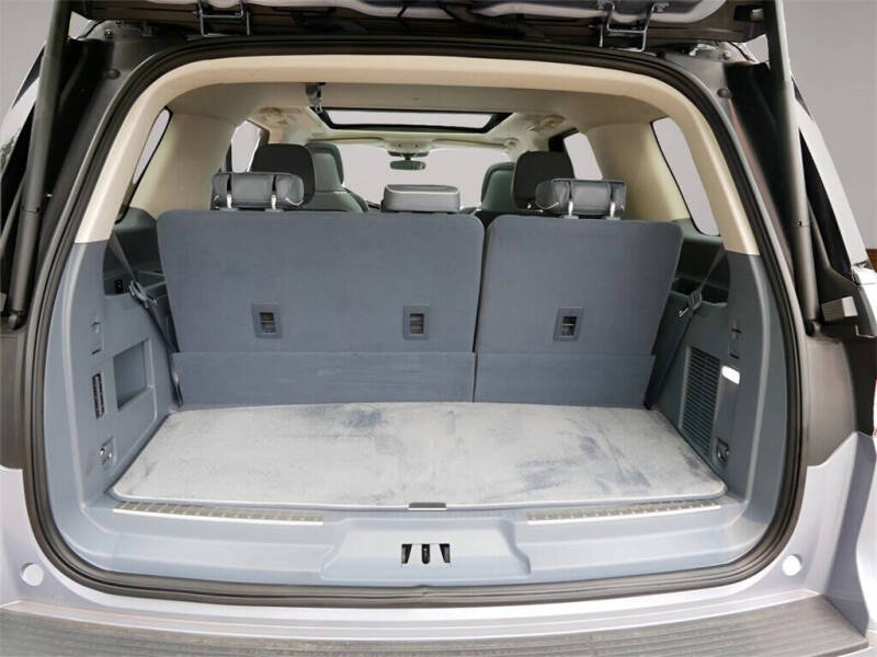 2024 Lincoln Navigator Black Label