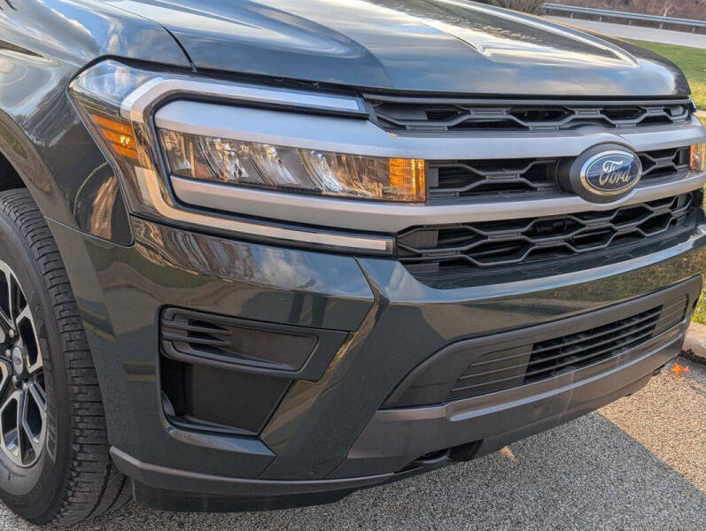 2022 Ford Expedition MAX XLT