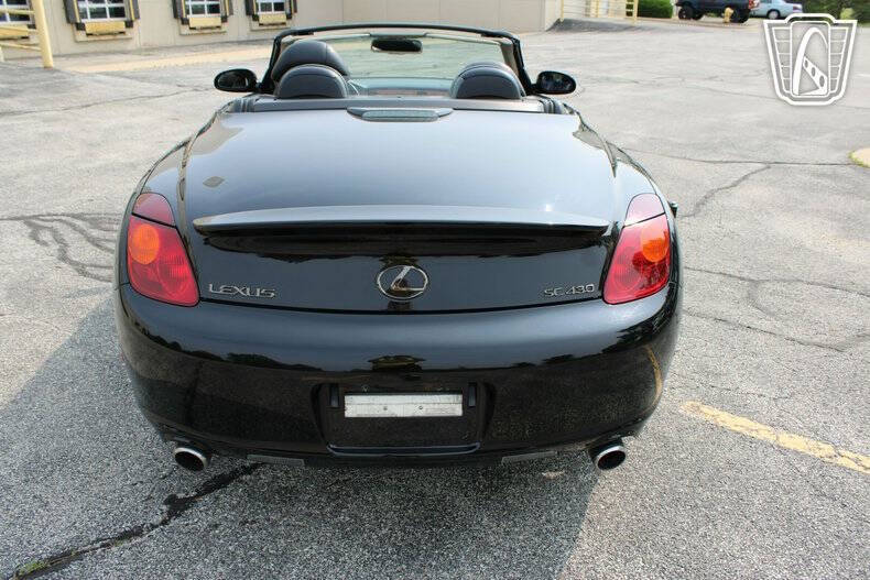 2002 Lexus SC 430