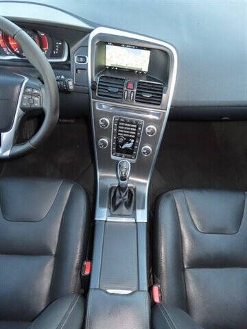 2016 Volvo XC60 T5 Drive-E Premier